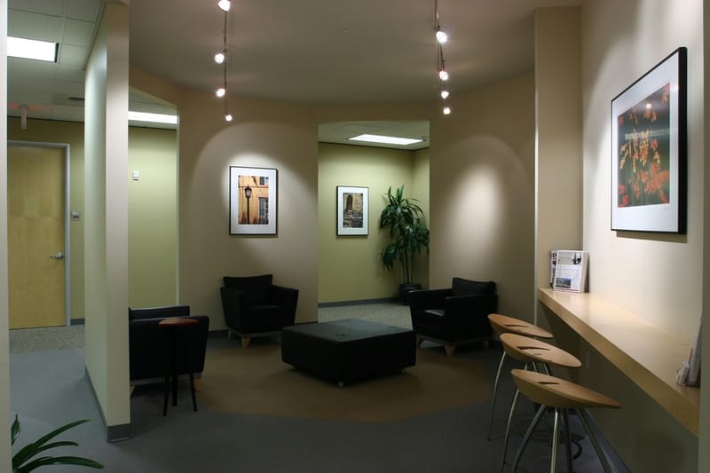 Beaverton Round Executive Suites - 12725 Southwest Millikan Way - Beaverton - OR image 4