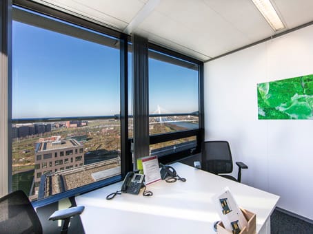 Regus - WTC Papendorp, 100 Papendorpseweg - Utrecht image 4