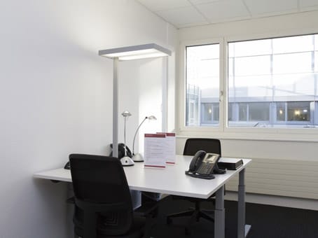Regus - Marketing Business Center - Seedammstrasse 3 - Pfaeffikon image 4