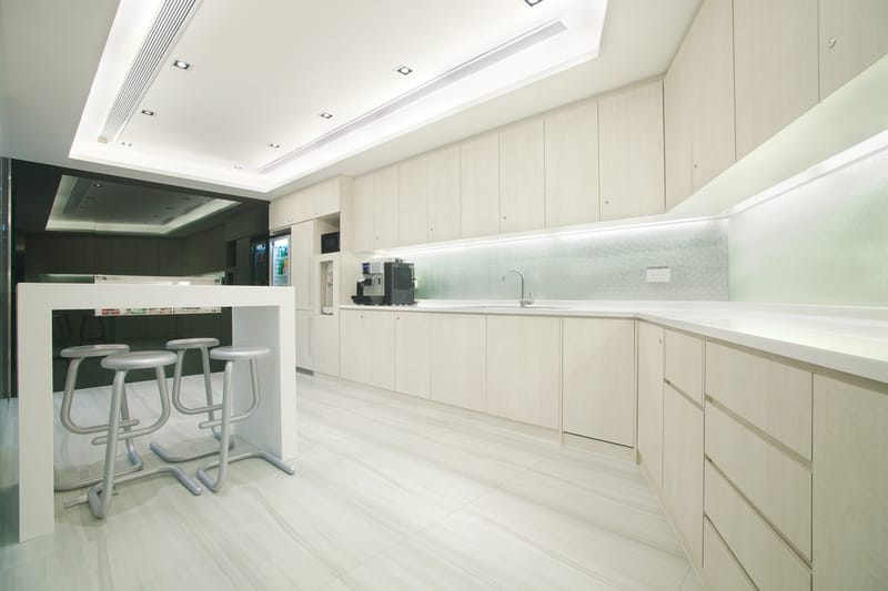 Compass Offices - Champion Tower  - Citibank Plaza - 3 Garden Road - Central - Hong Kong image 2