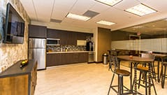 Quest Workspaces - Royal Palm Doral Center - 8200 NW 41st Street - Doral - FL image 7