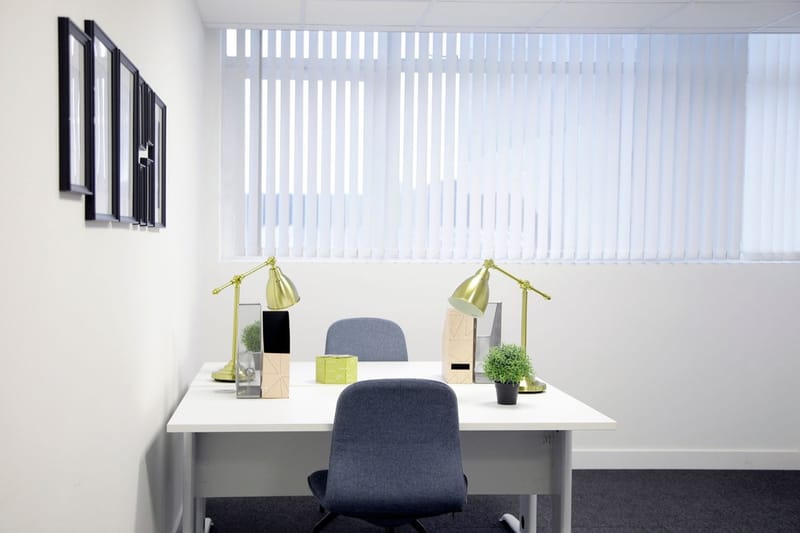 Biz Space - M25 Business Centre - 121 Brooker Road, EN9 - Waltham Abbey image 9