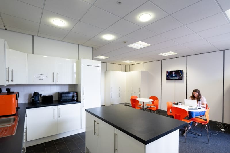 Biz Space - Gresley House - Ten Pound Walk, DN4 - Doncaster image 8