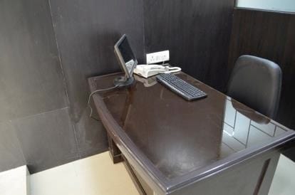 Flexispace Business Solutions - G94 - B Block Road - Block G, Sector 63 - Noida image 4