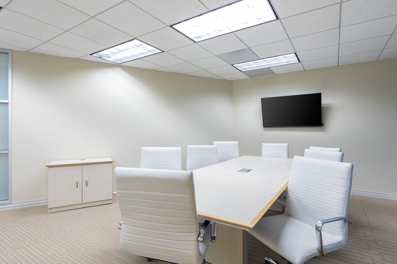 Premier Workspaces - SM3 - Santa Monica - CA - 401 Wilshire Boulevard image 5