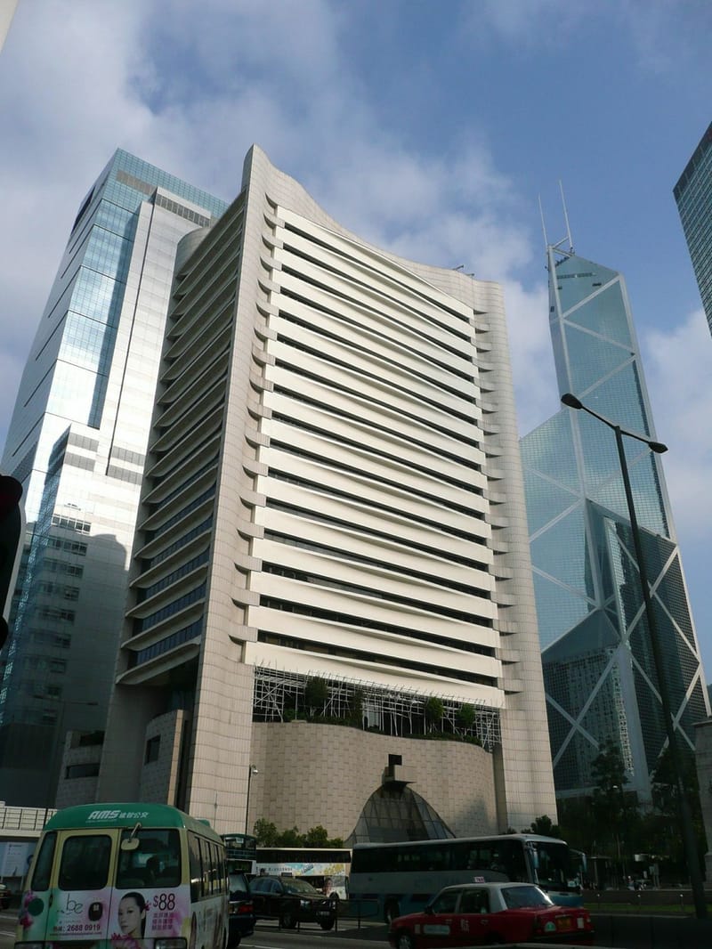 The Executive Centre - The Hong Kong Club Building - 3A Chater Road - Central - Hong Kong image 2