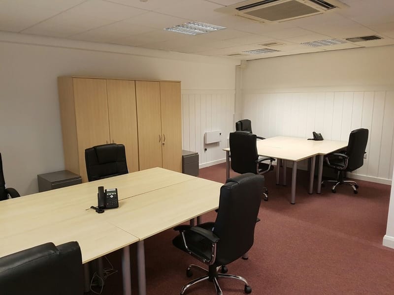 Surrey and Bucks Business Centres - Chilterns Business Centre - Eton Place - 64 High Street, SL1 - Burnham image 2