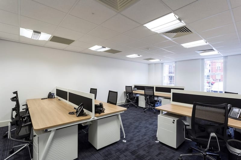 The Breeze - Bartle House - Oxford Court, M2 - Manchester image 4