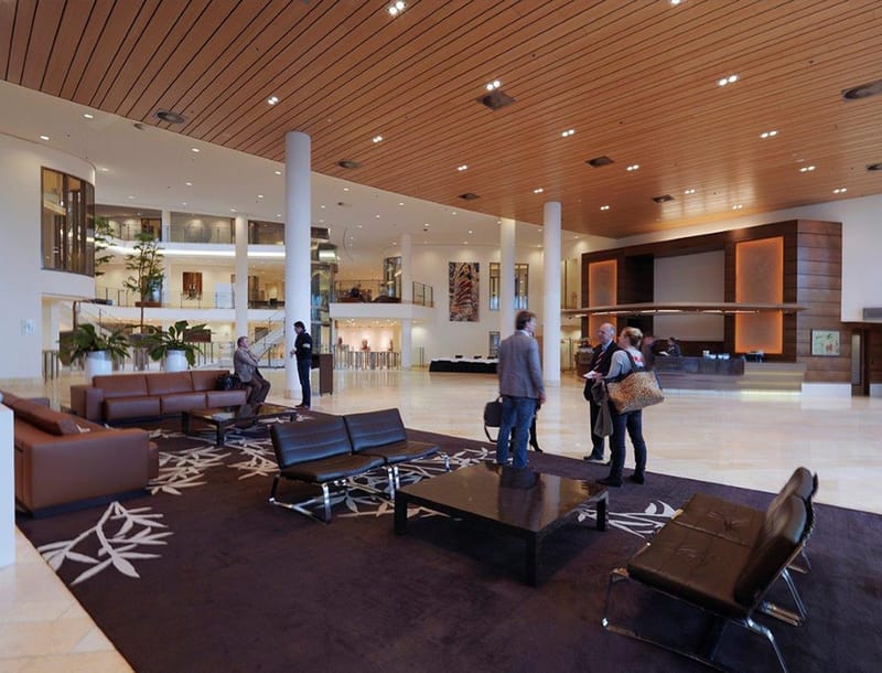 The Office Operators - Laan van Langerhuize 1 - Amstelveen image 3
