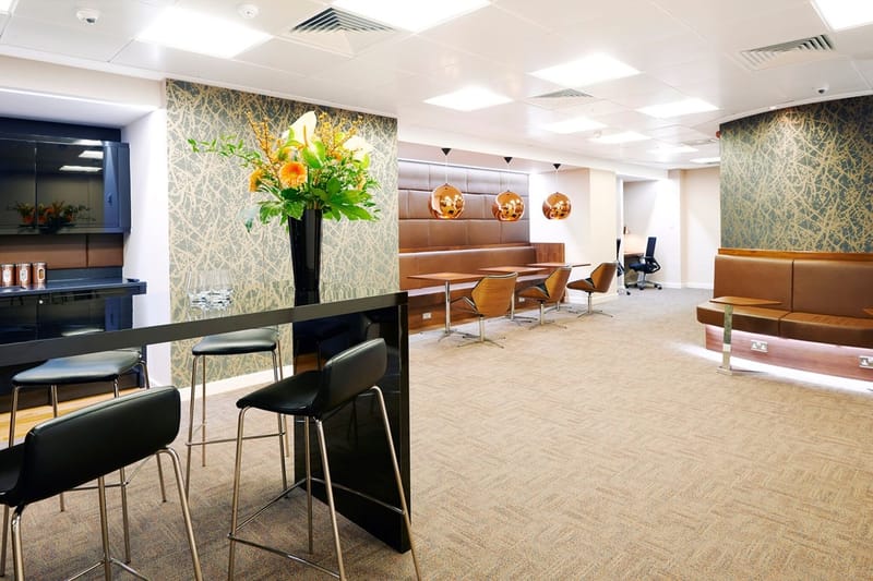 Bourne Office Space - 22A St James Square, SW1 - St James image 3