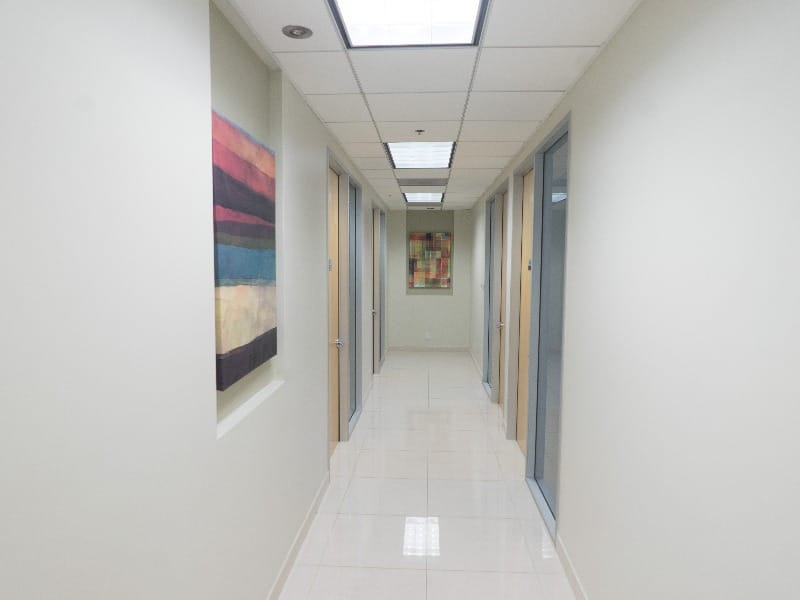 SuitesPro - E. La Palma Ave, Anaheim Hills - CA image 4