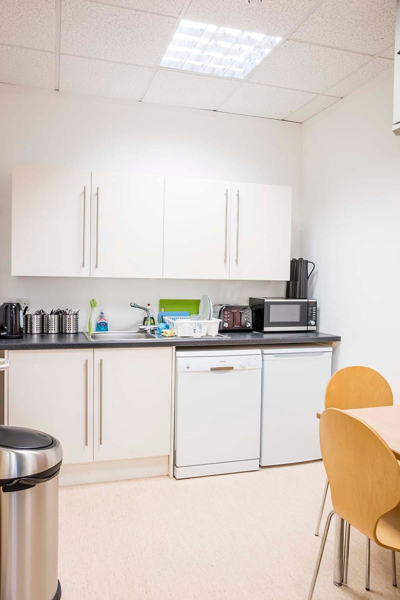 Workbench - 15 Neptune Court, Vanguard Way, CF24 - Cardiff image 10