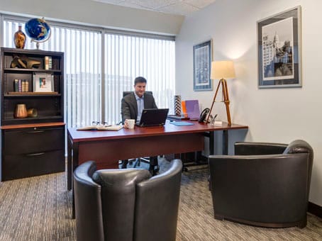 Regus - 200 Union Blvd - Lakewood - CO image 4