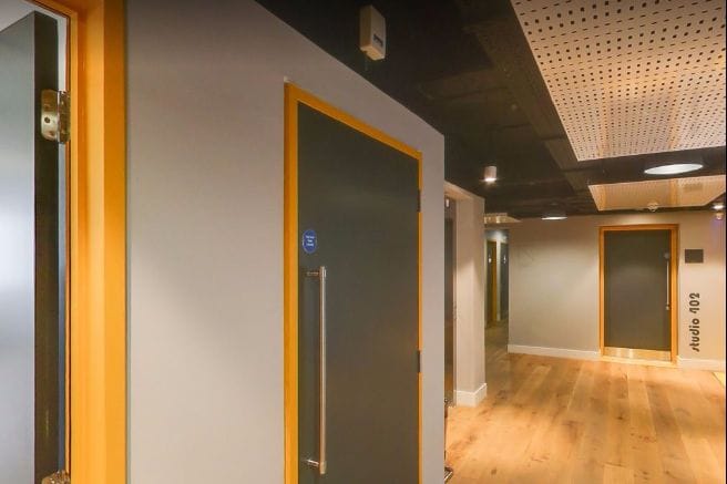 Workspace (Managed 428 - 1,255 sqft) - The Print Rooms - 164/180 Union Street, SE1 - Southwark (private) image 5