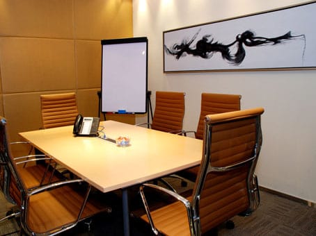 Regus - One IFC - Harbour View Street - Central - Hong Kong image 8