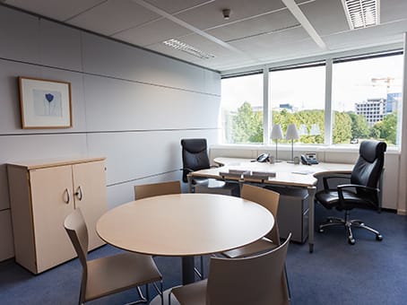 Regus - 46 Avenue John F. Kennedy, Luxembourg-Kirchberg - Luxembourg image 8