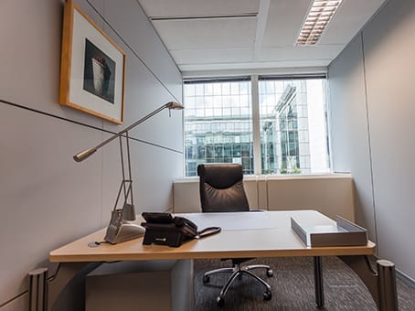 Regus - 46 Avenue John F. Kennedy, Luxembourg-Kirchberg - Luxembourg image 9