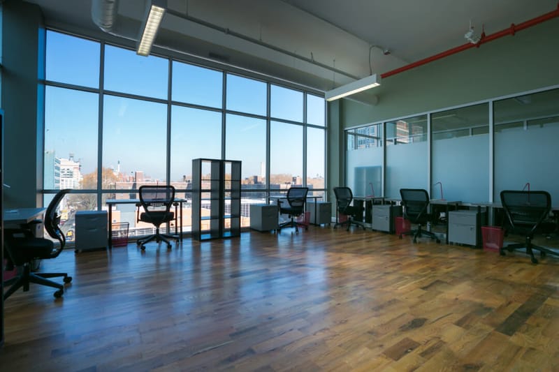 Green Desk - 147 Prince Street, 11201 - Brooklyn, NY image 4