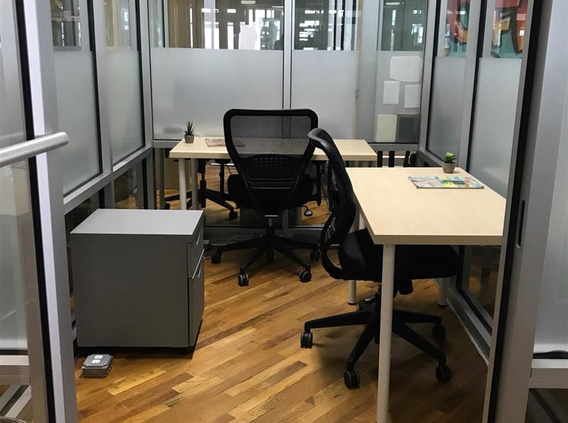 Green Desk - 240 Kent Avenue, 11249 - Brooklyn, NY image 4