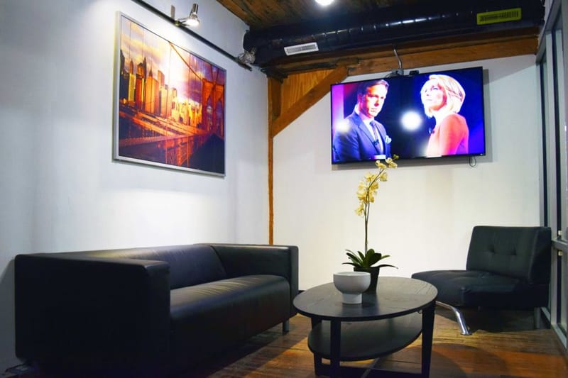 Green Desk - 67 W Street, 11222 - Brooklyn, NY image 8