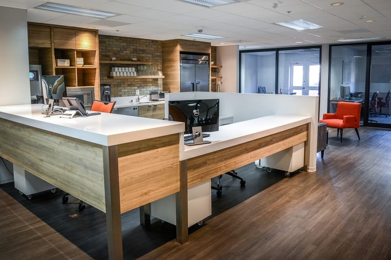 Premier Workspaces - SM4 - 1541 Ocean Ave, Santa Monica image 2