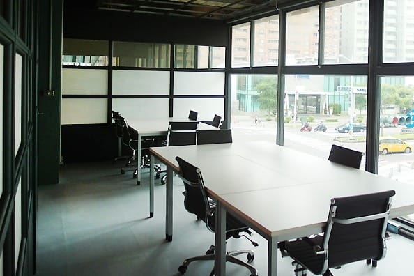 GlobalTown International Business Center - Fun Space - 180 Bo'ai 3rd Rd - Kaohsiung City image 7