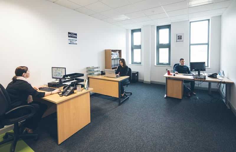 Oxford Innovation - The Innovation Factory - Forthriver Business Park - 385 Springfield Road, BT12 - Belfast image 6