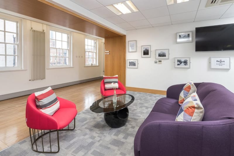 IWG (Regus) - Arnott House - 12 Bridge Street, BT1 - Cathedral Quarter - Belfast image 5