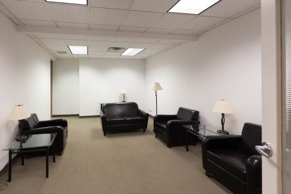 The Suites Collection - 101 West Grand Ave - Chicago - IL image 2