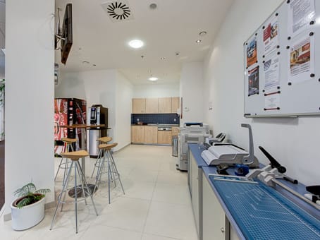 Regus - Prague Empiria - Na strži 1702/65 - Prague 4 - Prague image 7