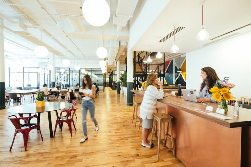 wework - WAN CHAI - 33 Lockhart Road - Wanchai - Hong Kong image 3