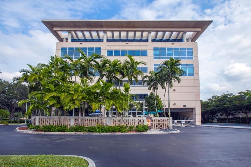 Anex - 3105 NW 107th Ave, Doral - FL image 2