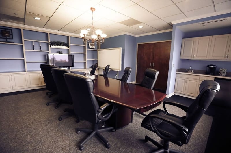 Executive Office Suites, Inc - 8200 Greensboro Dr - McLean - VA image 7