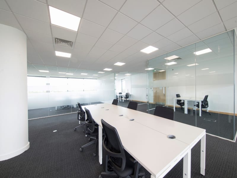 IWG (Regus) Express - Hilton Hotel - Manchester Airport - Outwood Lane, M90 - Manchester image 2