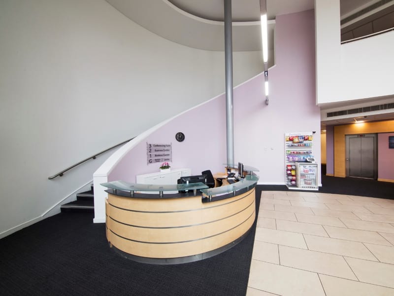 IWG (Regus) Express - Hilton Hotel - Manchester Airport - Outwood Lane, M90 - Manchester image 9