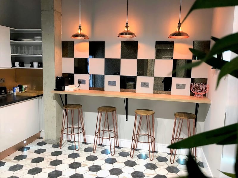 BoomZone - 22 Uxbridge Road, W5 - Ealing  (private, co-working, hot desk) image 2