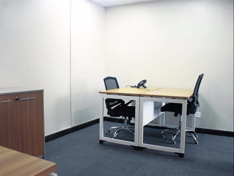 Russel Properties - Ahansa Business Center - West-End Towers - Waiyaki-Way - Westlands - Nairobi (private, co-working, virtual ) image 5
