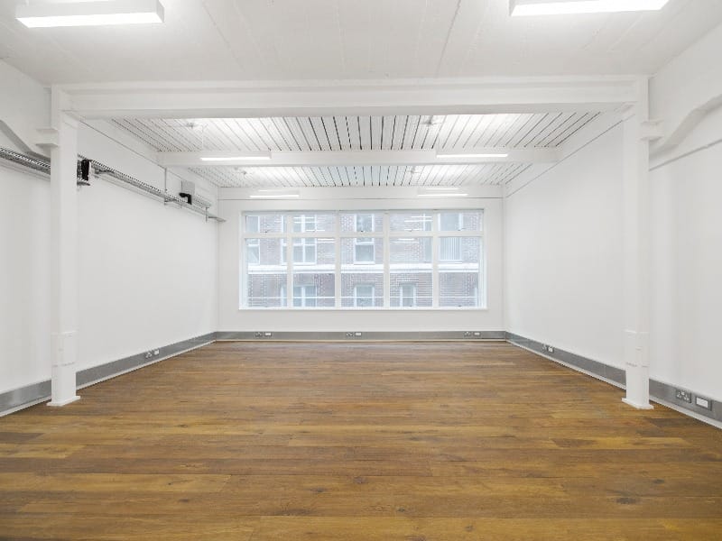 Workspace (Managed 511 - 660 sqft) - The Record Hall - 16-16A Baldwin Gardens, EC1 - Hatton Garden (private) image 2