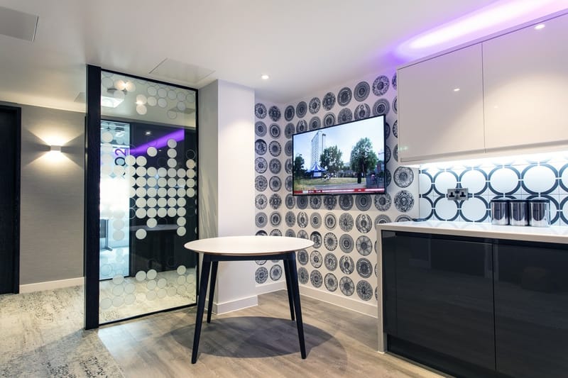 Podium Space Limited - Cambridge House - Henry Street, BA1 - Bath image 4