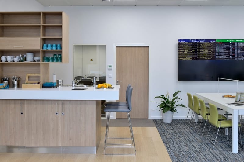 Regus - South Station Express - Fonsnylaan 46 - Sint-Gillis - Brussels image 9