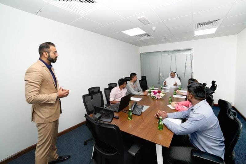 Satguru Business Center - XL Tower - Business Bay - Dubai image 13