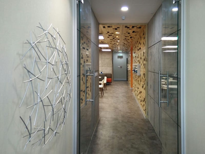 The Executive Centre - TEC Qutub - Crescent Building - Lado Sarai Mehrauli - New Delhi image 4
