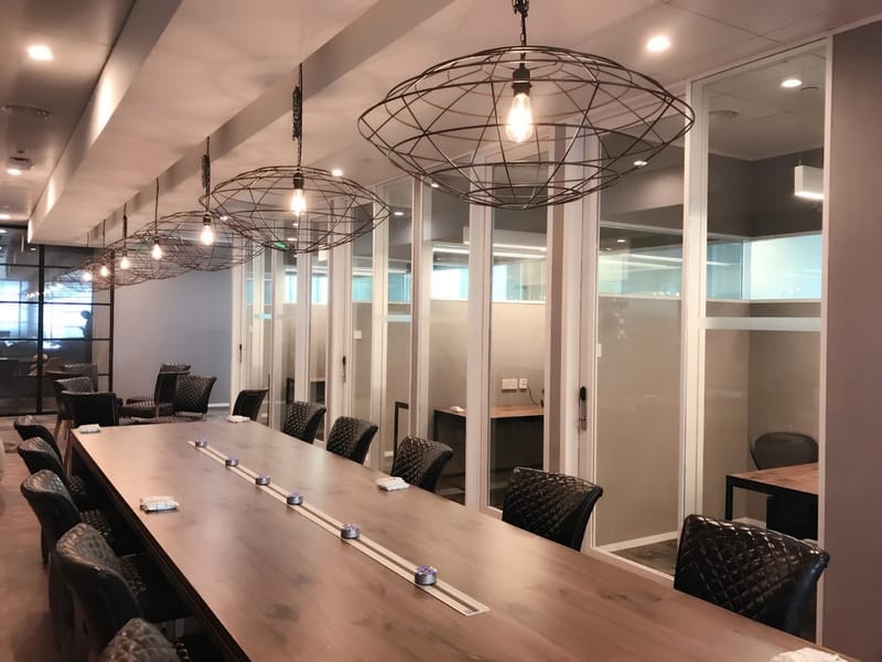 The Executive Centre - HKRI Taikoo Hui Center II - 288 Shimen Yi Road - Jing'an District - Shanghai image 2