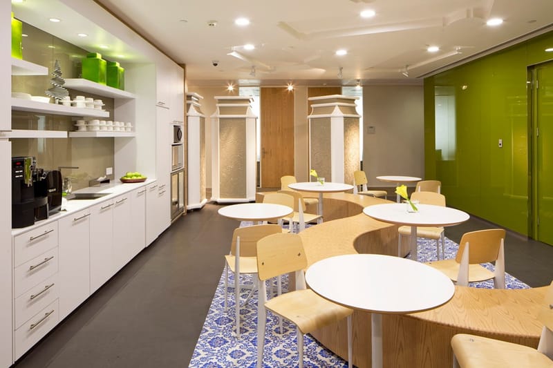 The Executive Centre - 5 Corporate Avenue - 150 Hubin Road - Huangpu District - Shanghai image 3