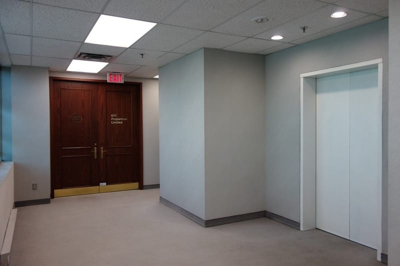 2338 Hurontario Street - Mississauga image 2