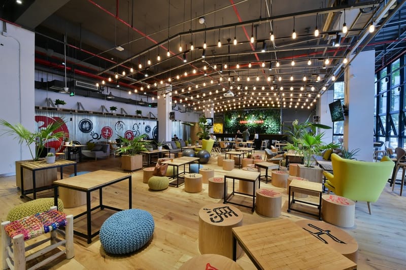 naked Hub@Douban - B3 - C&W Industrial Park - 14 Jiuxianqiao Rd - Chaoyang District - Beijing (private. co-working, hot-desk) image 2