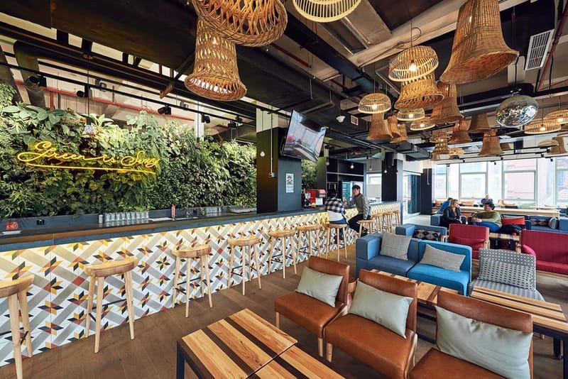 naked Hub@Fuxing Lu - 1237 Middle Fuxing Road - Xuhui District - Shanghai (private. co-working, hot-desk) image 2