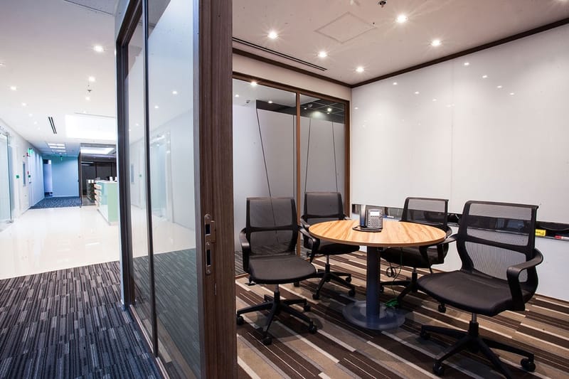 Compass Offices - Arthaland Century Pacific Tower - Thirtieth Street - Bonifacio Global City image 7