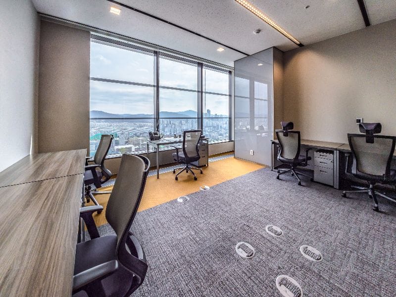 CEO SUITE - Ho Chi Minh Vietcombank Tower - 5 Me Linh Square - Ben Nghe Ward - Ho Chi Minh City (private, co-working) image 4