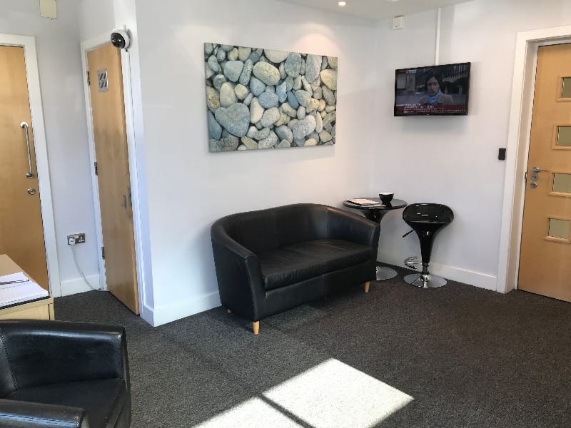 Fenchurch Estates Ltd - ONE - 1 St.Peter's Road, SL6 - Maidenhead image 5